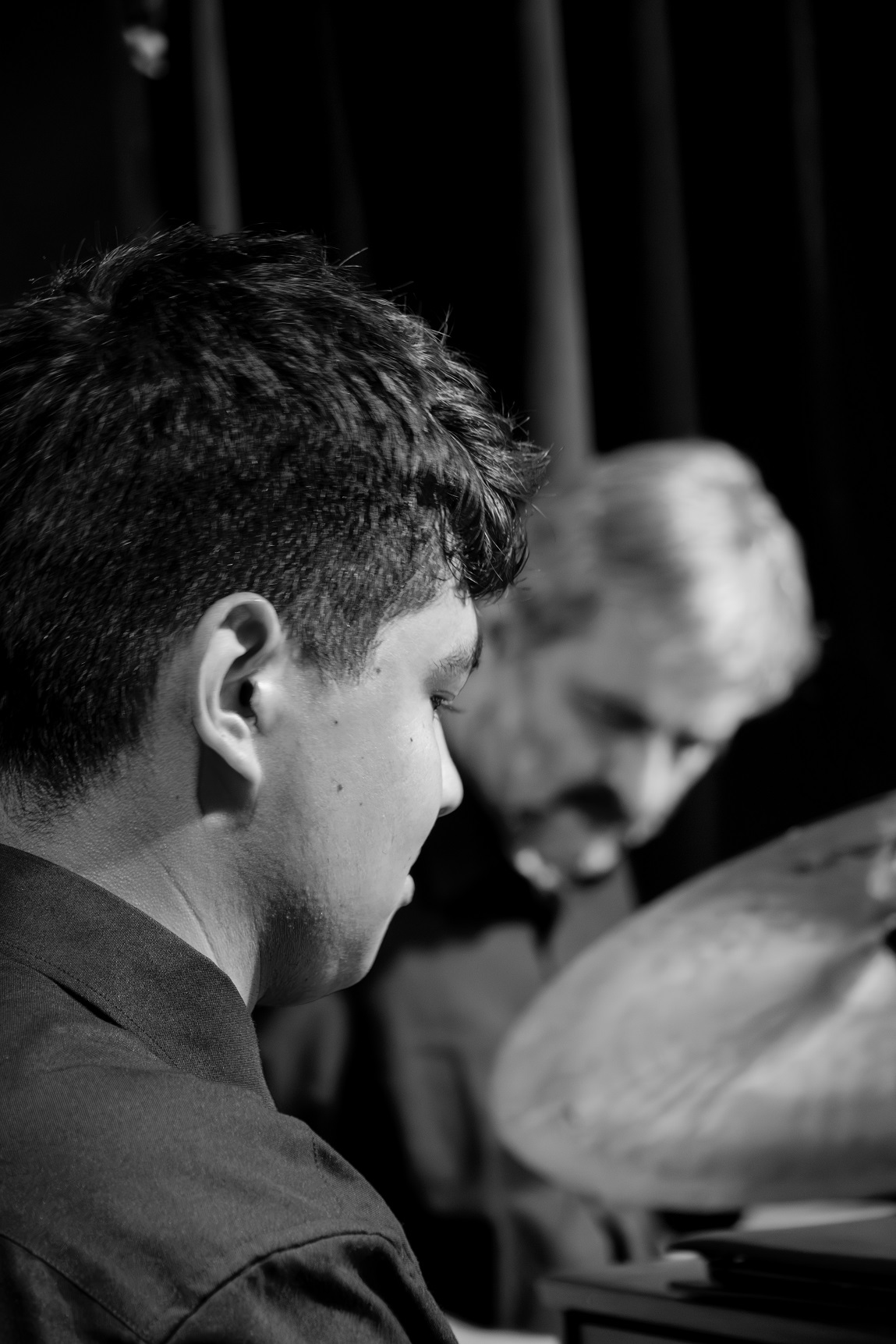 Ernesto Holman - Abstracciones sonoras y pictóricas