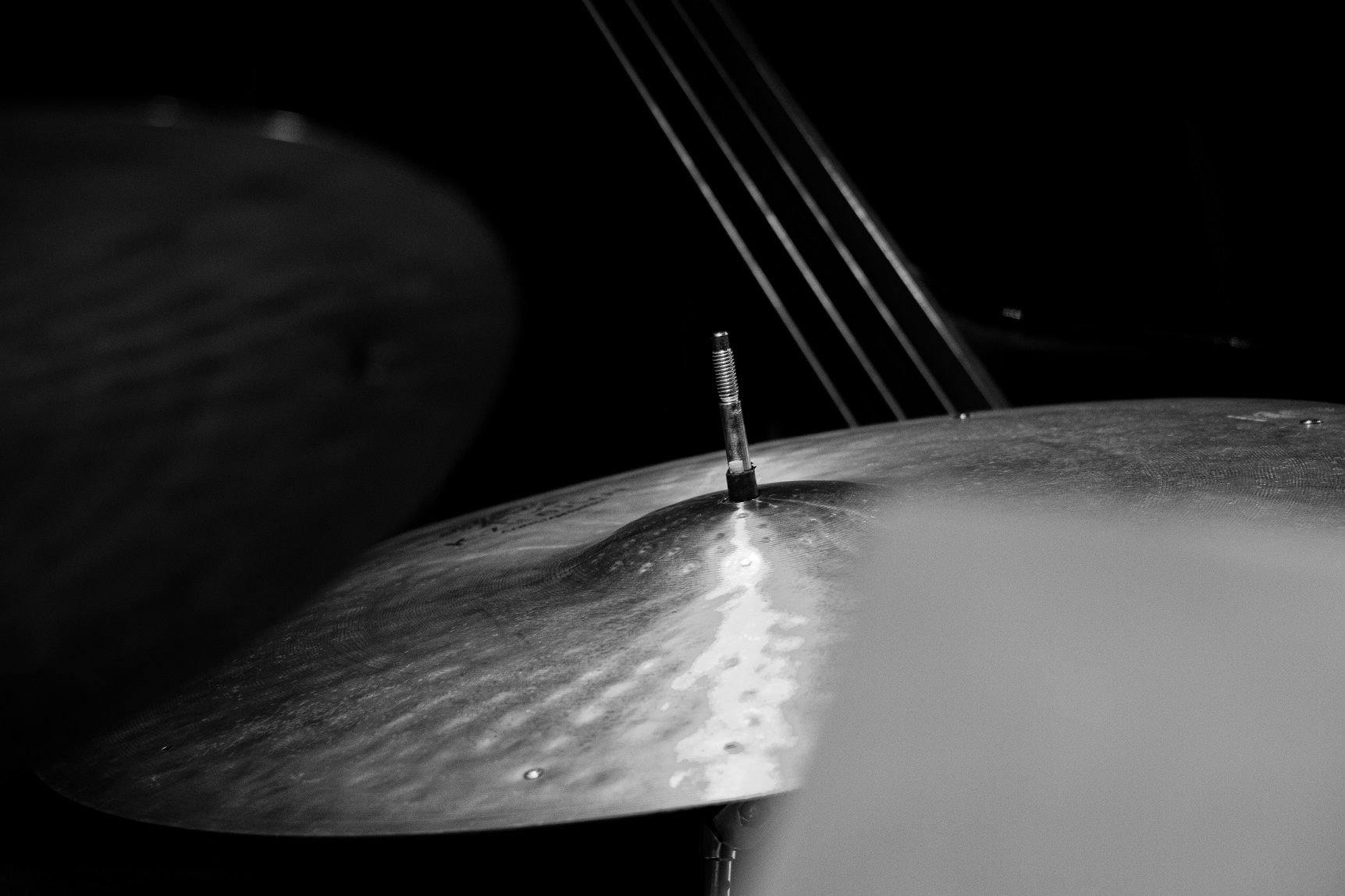 Ernesto Holman - Abstracciones sonoras y pictóricas