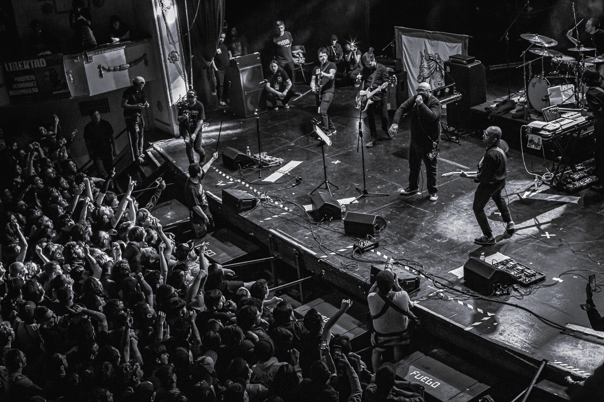 Asamblea Internacional del Fuego - Lanzamiento "Fundamental"