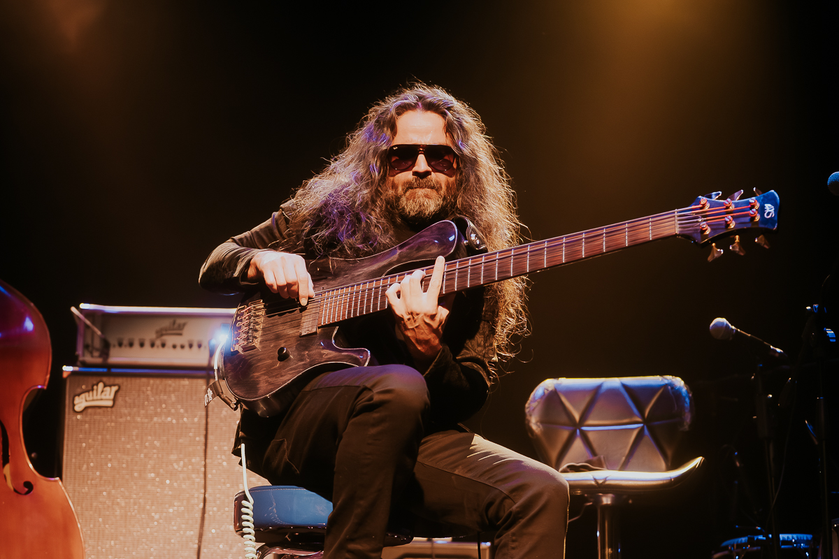 Christian Gálvez - Lanzamiento de "Colours"