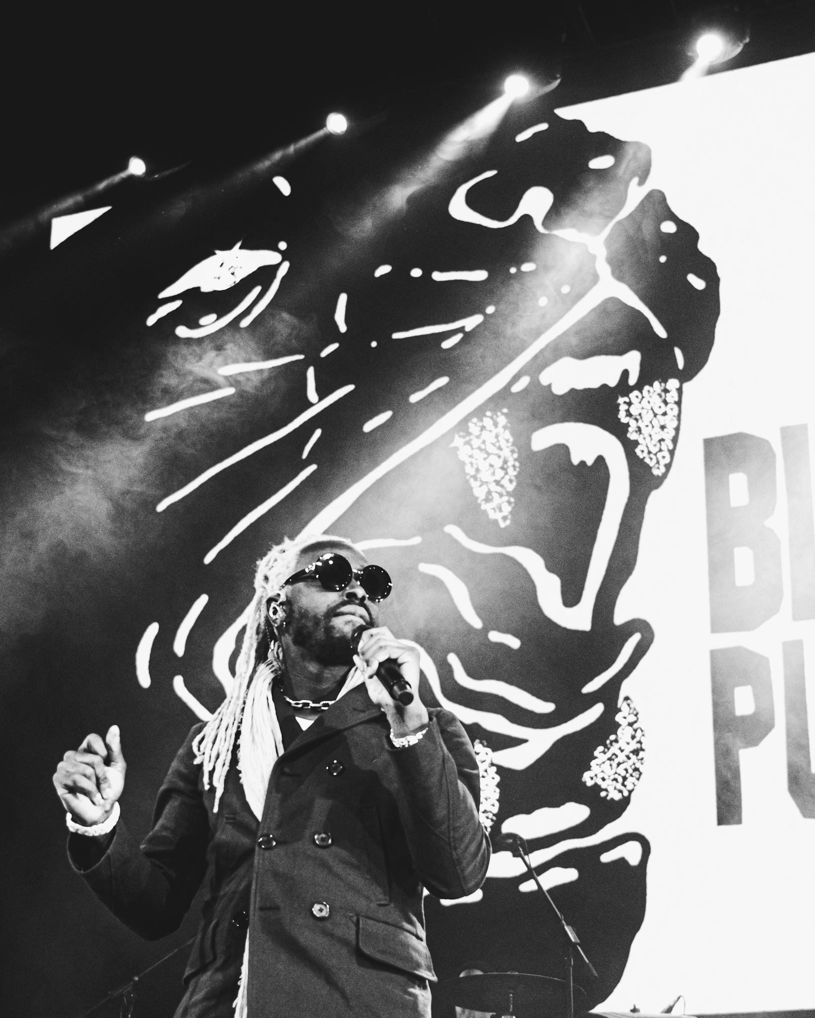 Black Pumas - Chronicles of a Diamond Tour