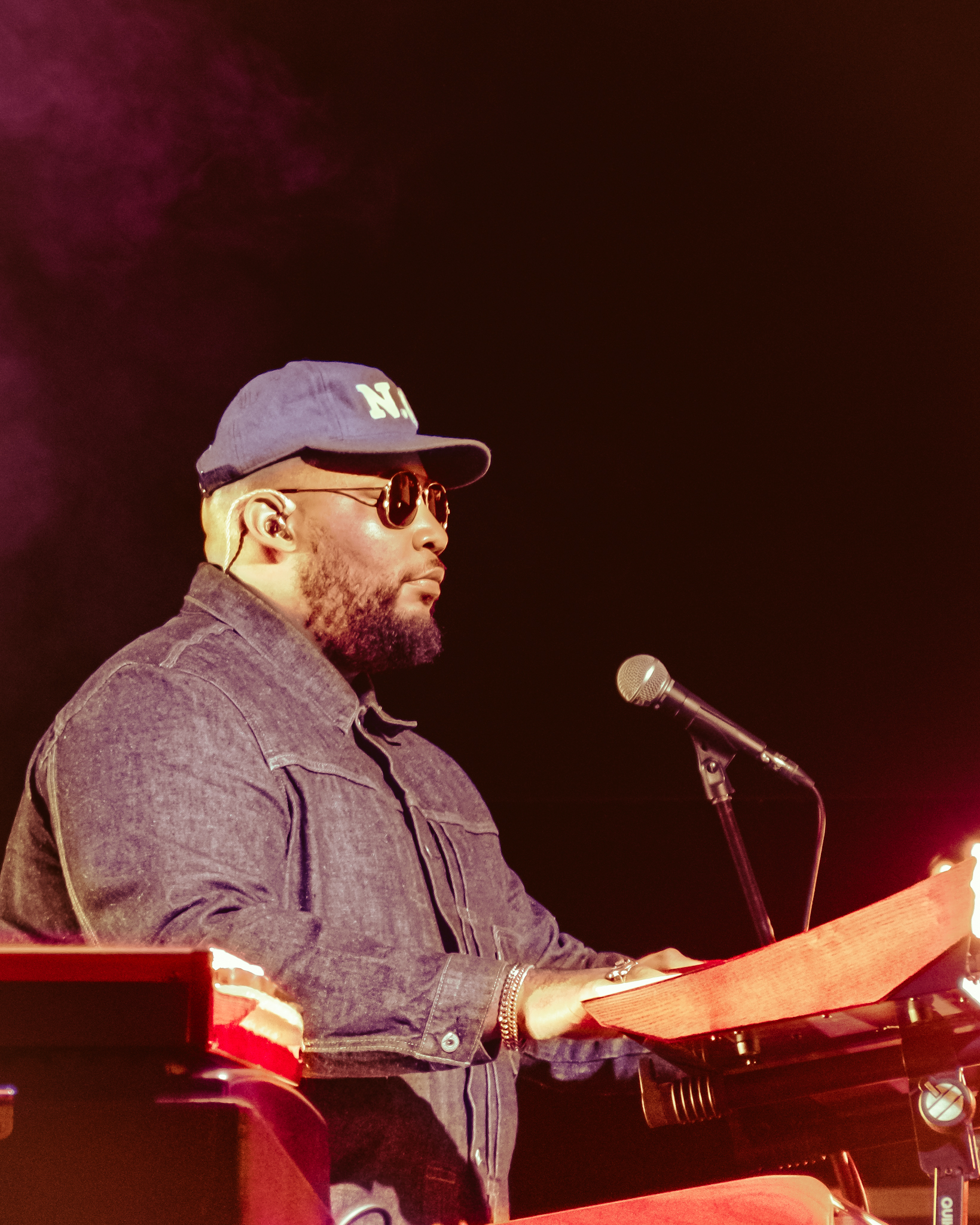 Black Pumas - Chronicles of a Diamond Tour