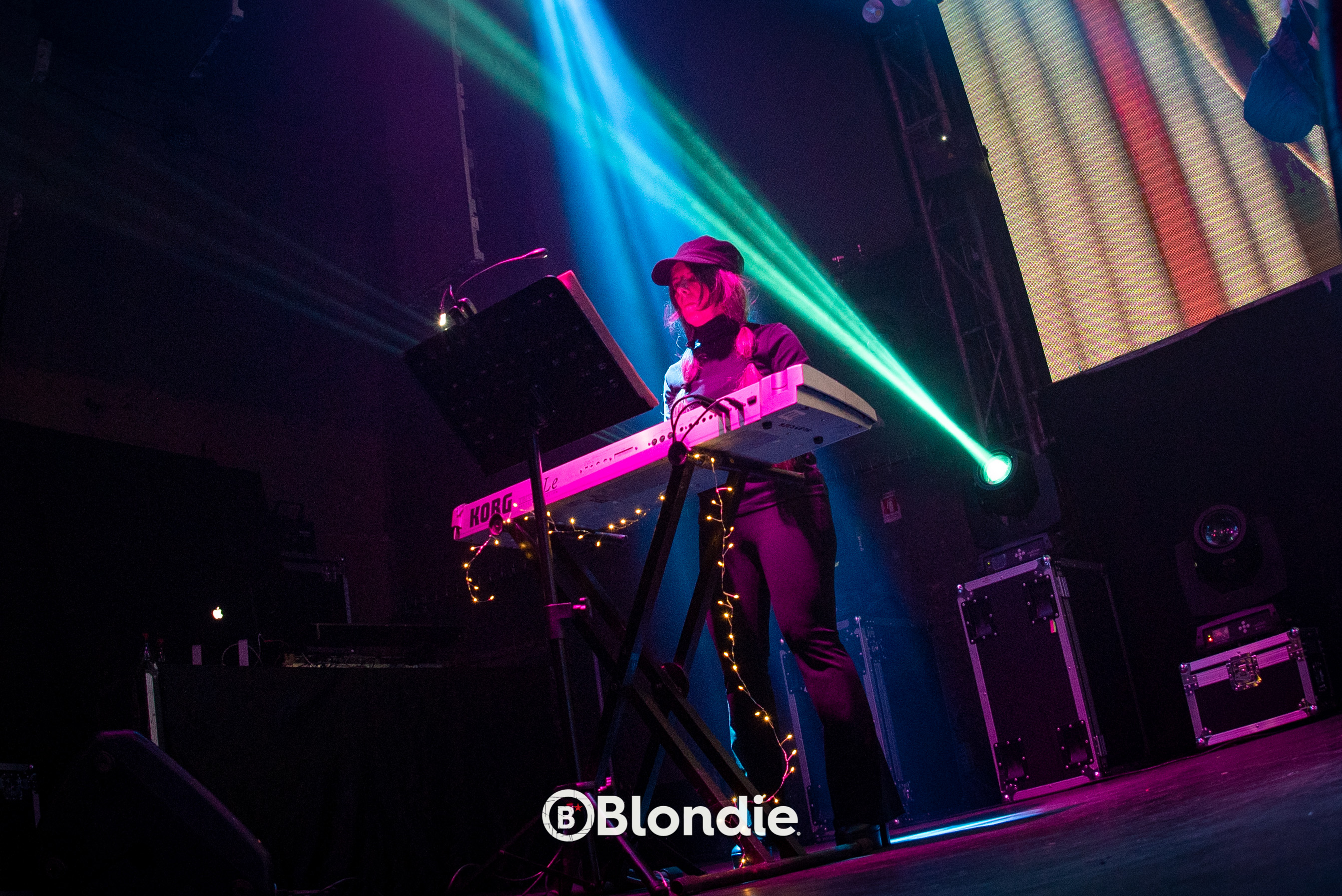 Sistemas Inestables - Lanzamiento "Homines"