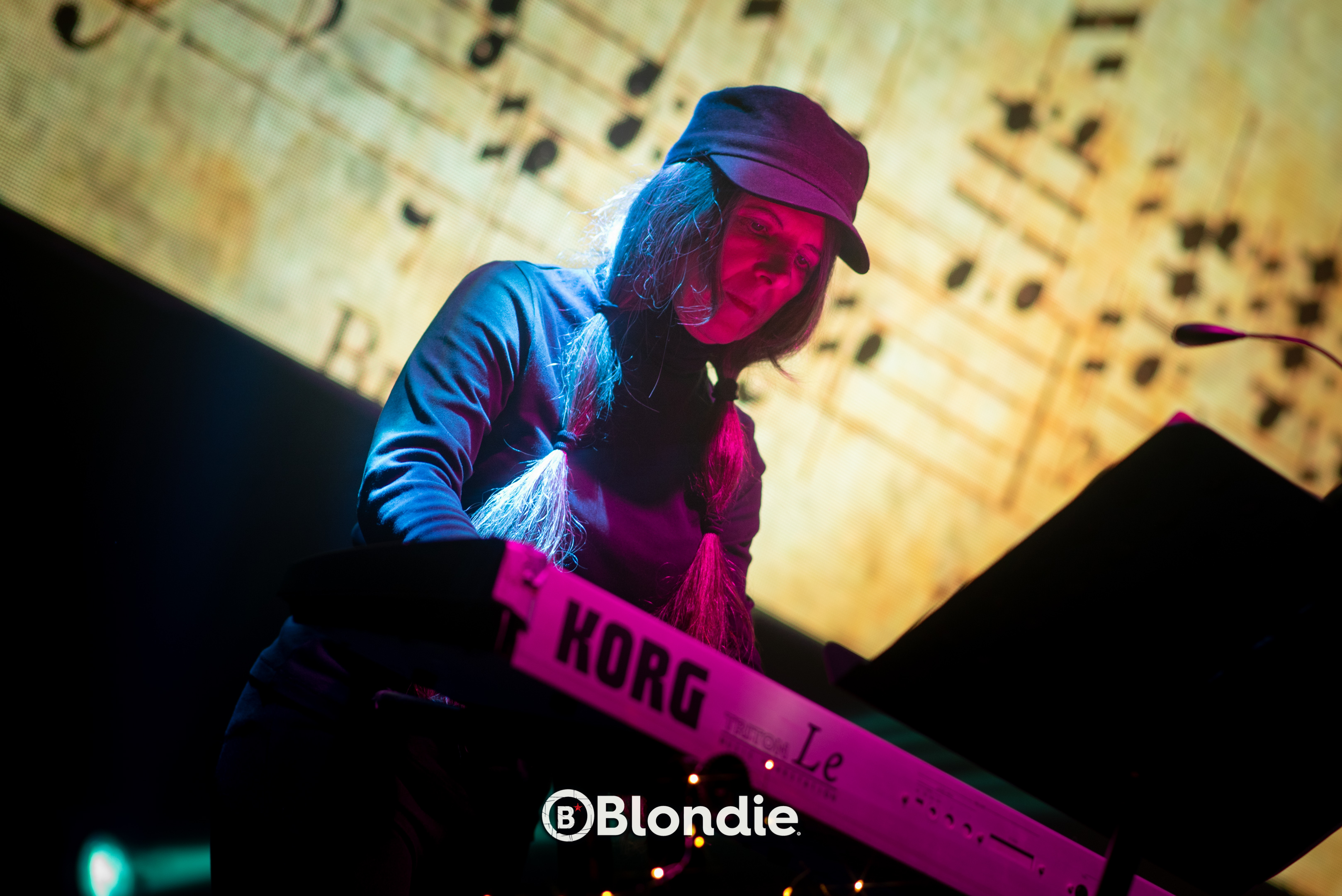 Sistemas Inestables - Lanzamiento "Homines"