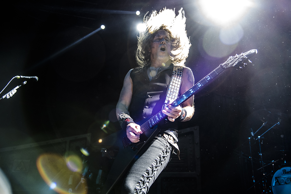 Accept presenta: "Nuclear Blast"