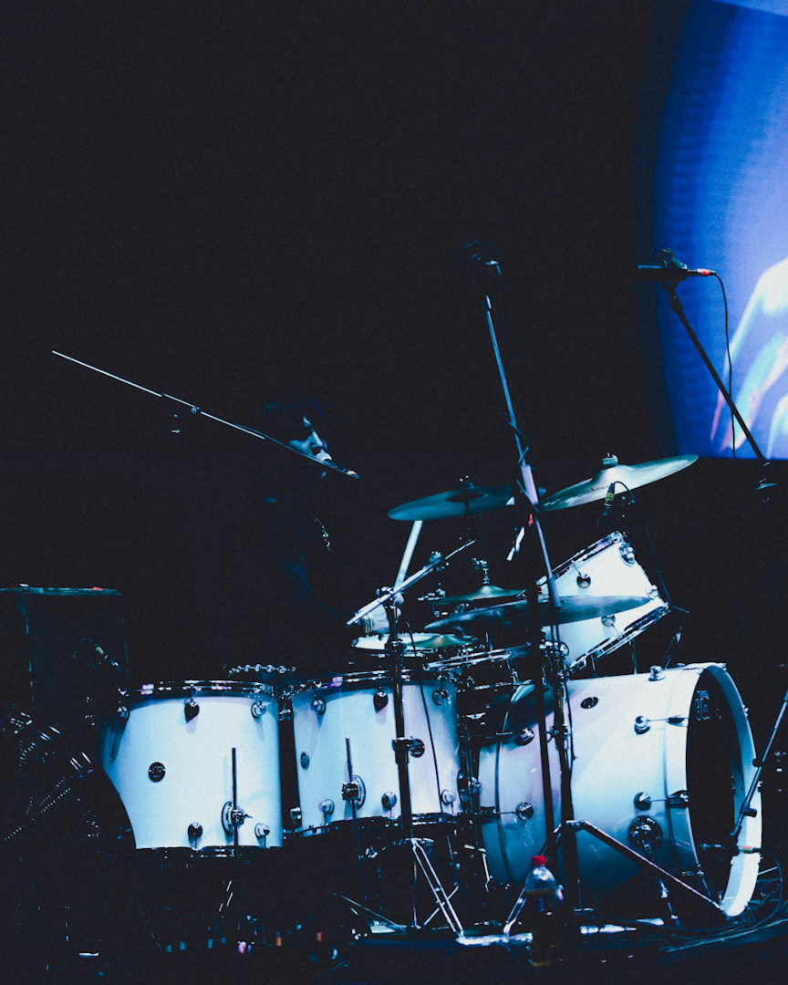 Andy Bell