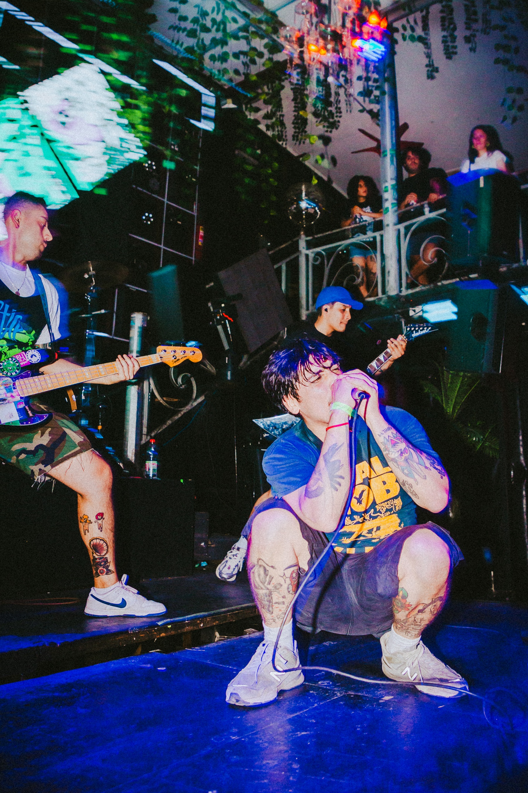 Glitterer - Febrary Tour