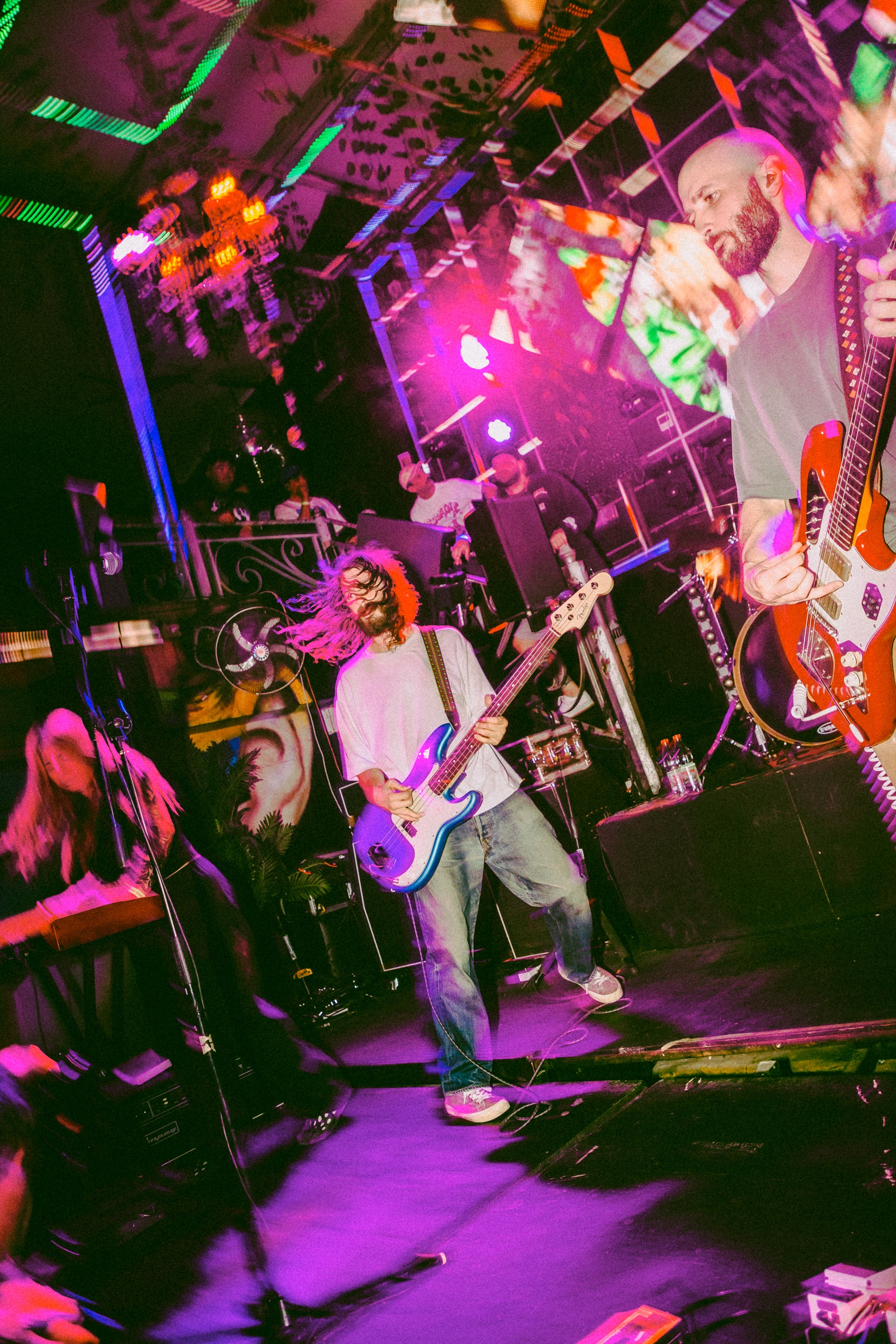 Glitterer - Febrary Tour