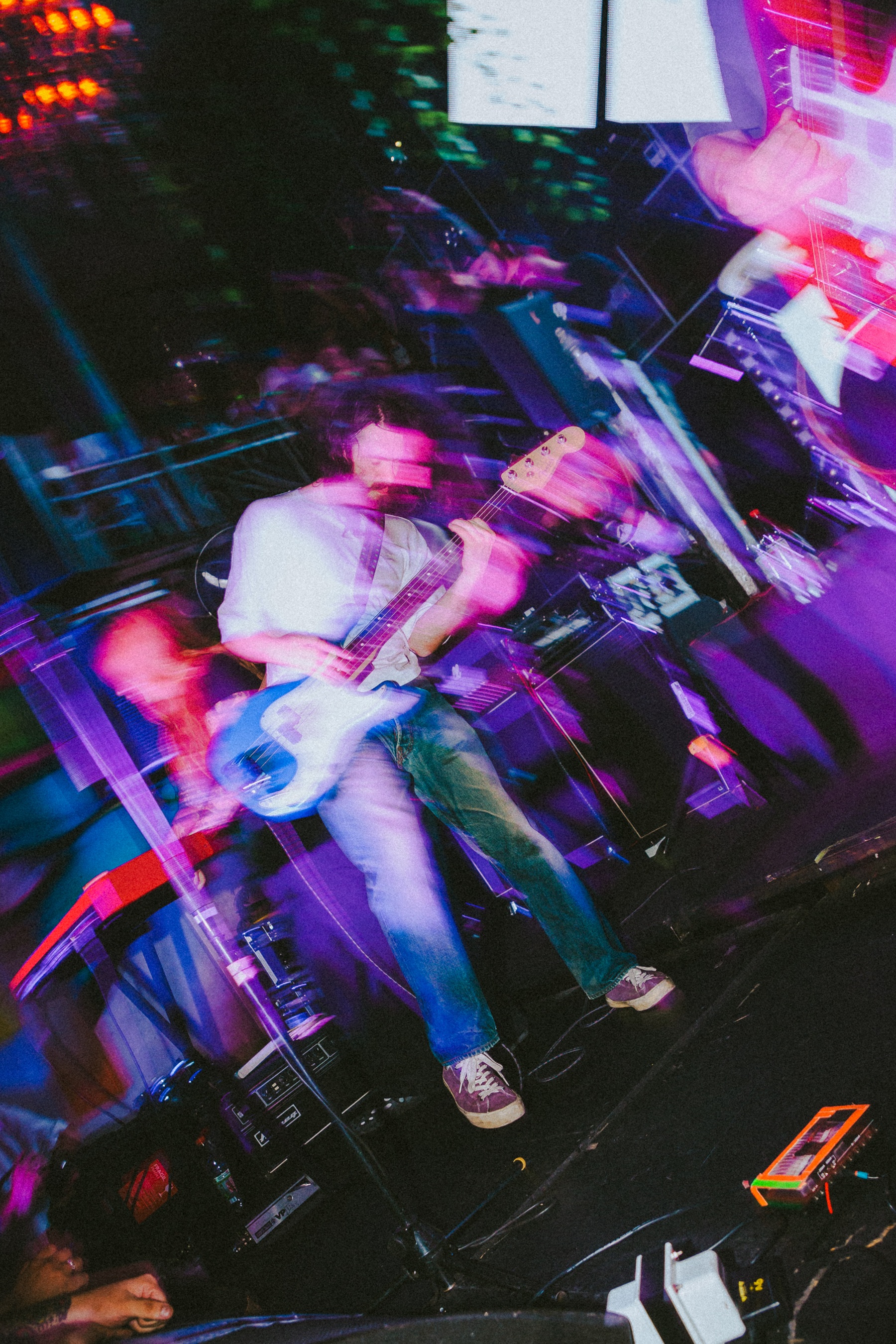 Glitterer - Febrary Tour