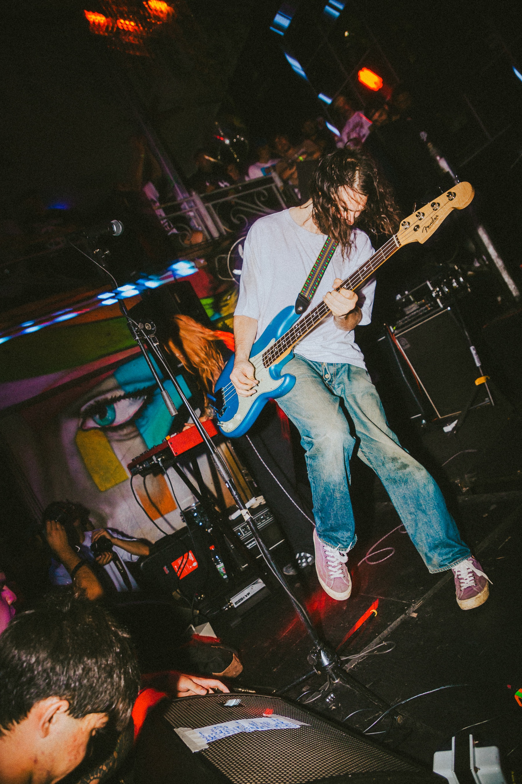 Glitterer - Febrary Tour