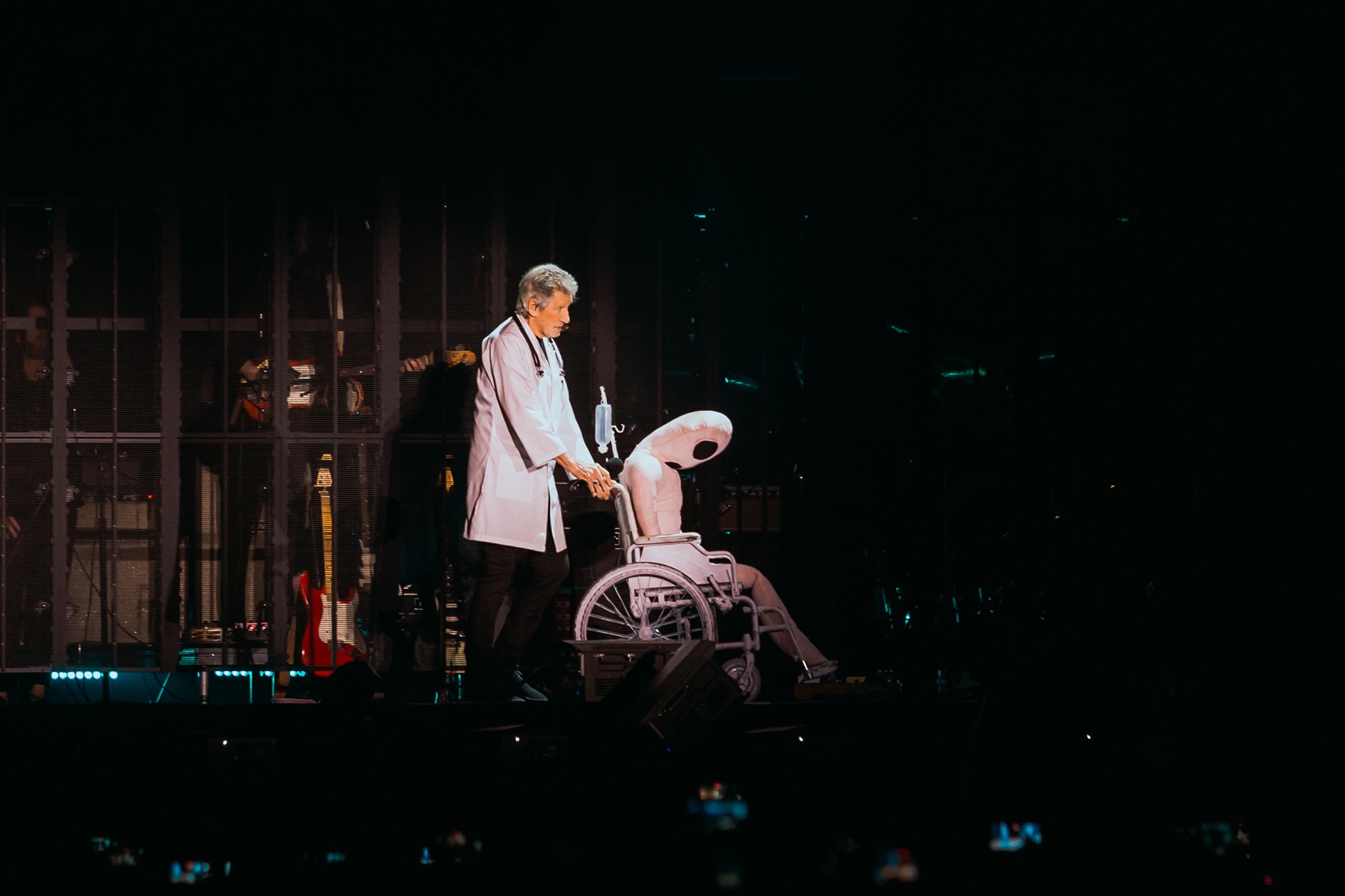 Roger Waters - This Is Not a Drill