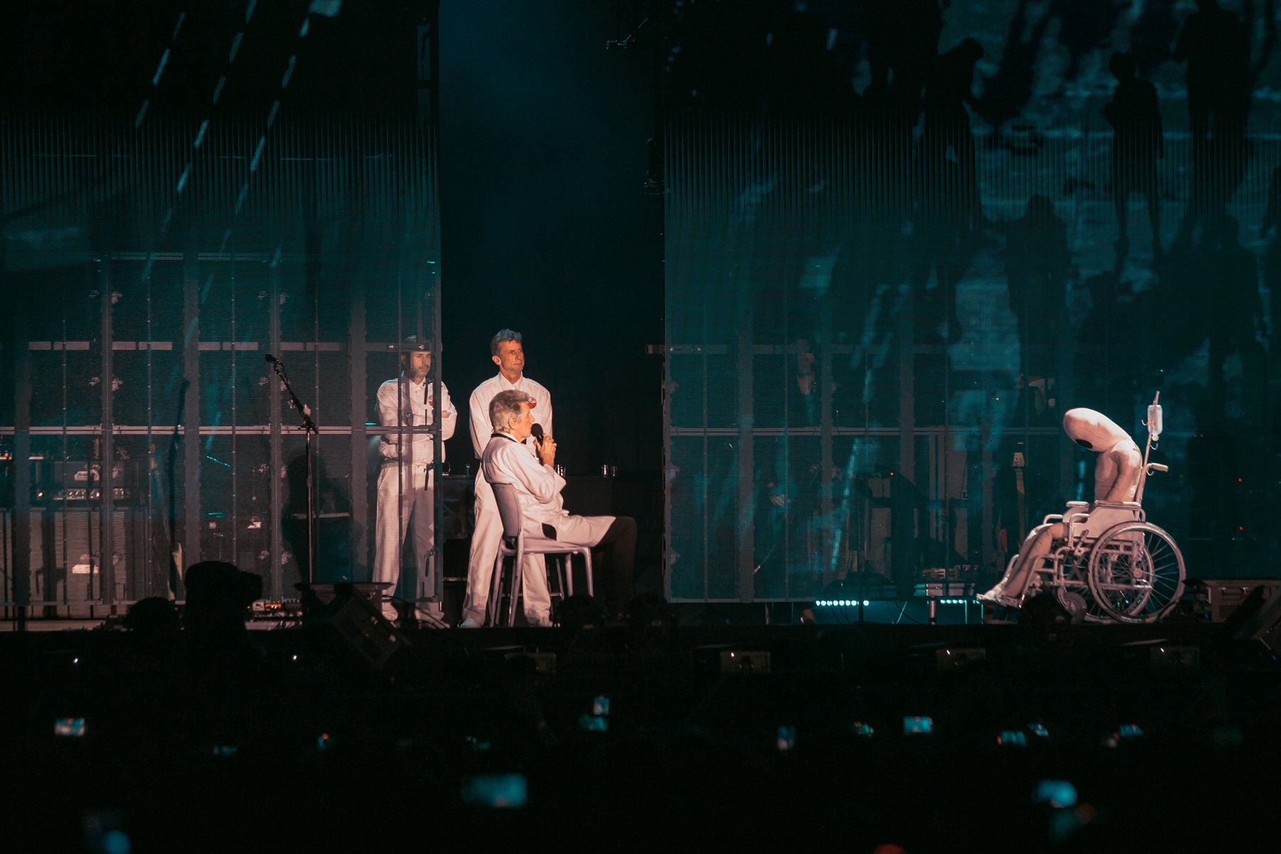 Roger Waters - This Is Not a Drill