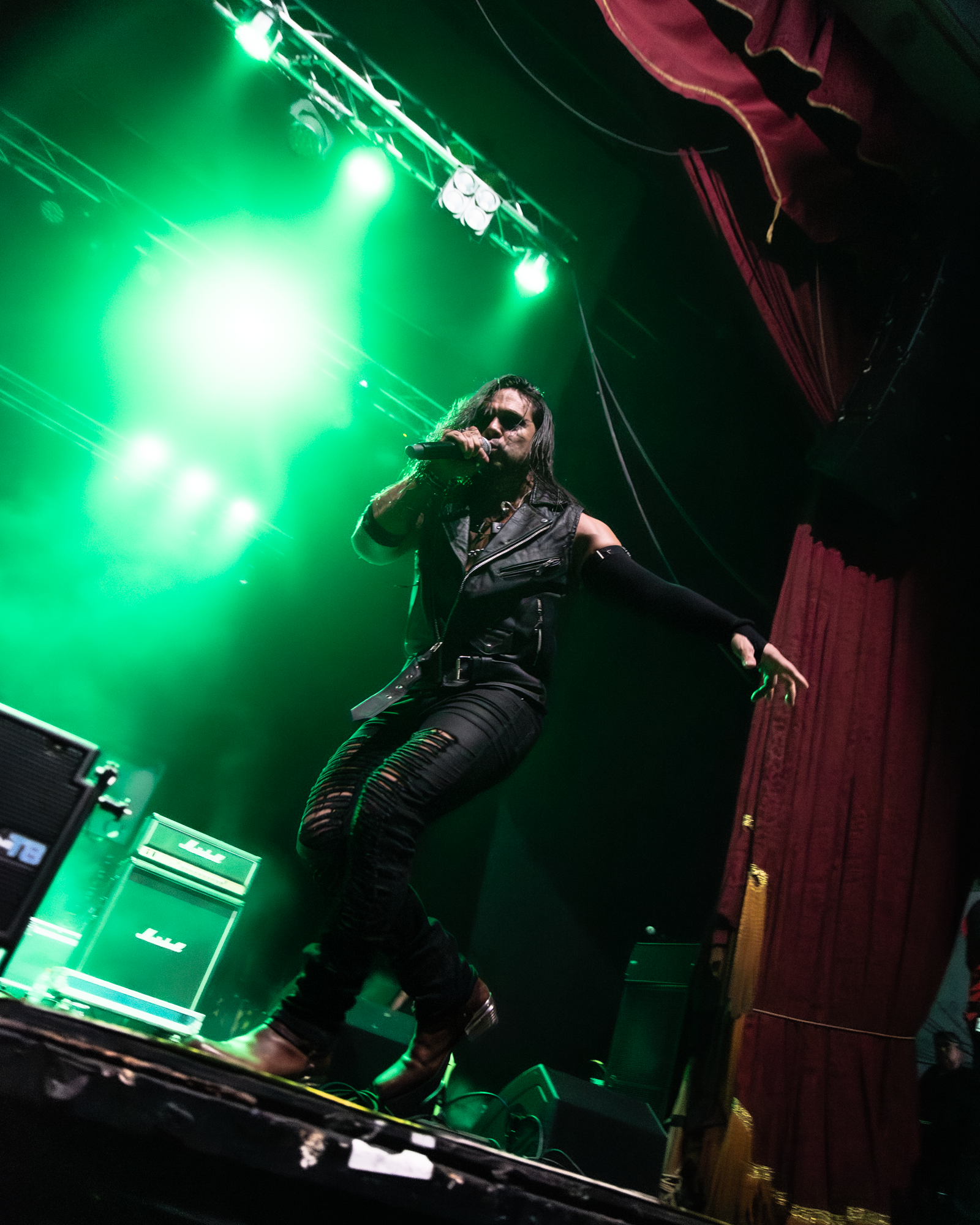 Saratoga - Gira El Clan de los Lobos