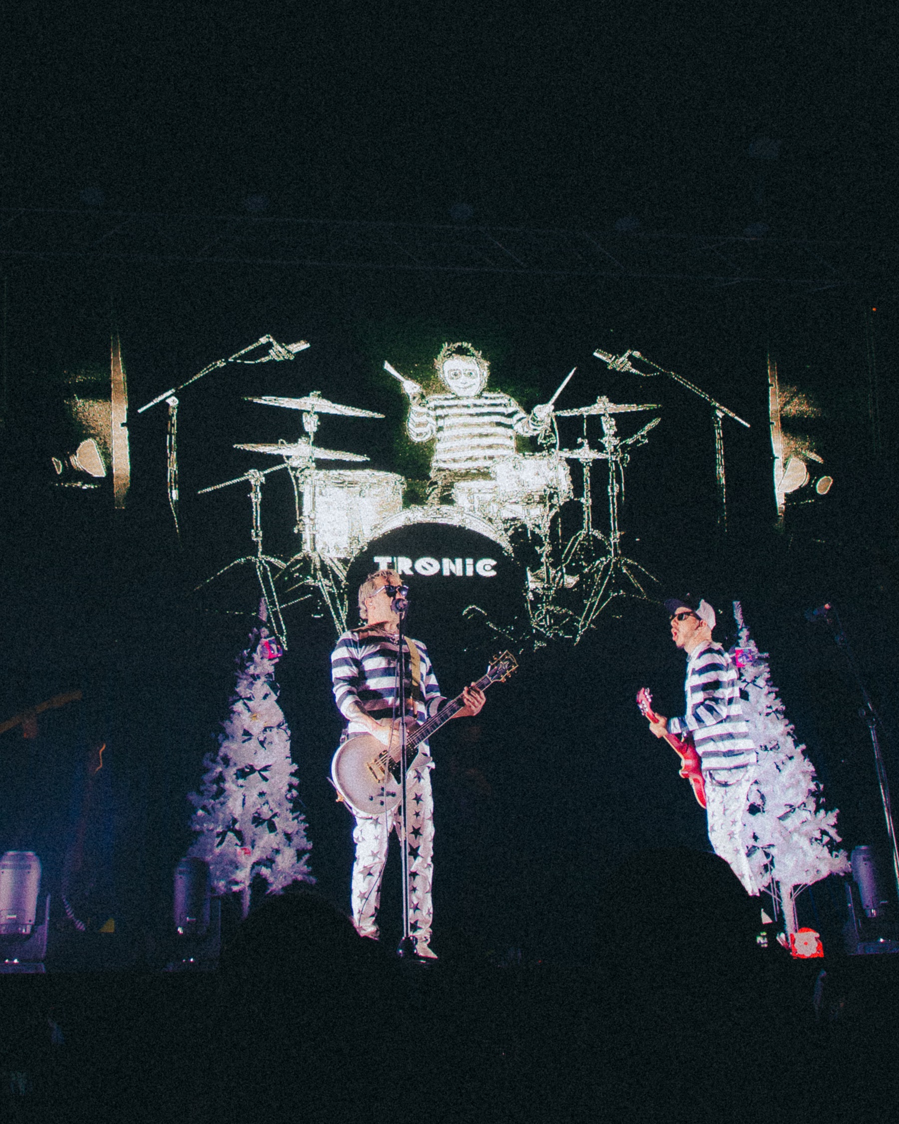 Tronic - Pascuérica 9