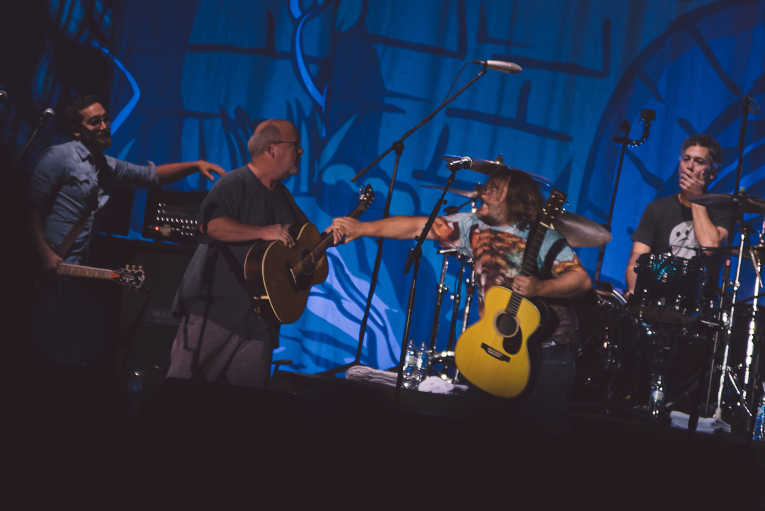 Foo Fighters - Weezer - Tenacious D 