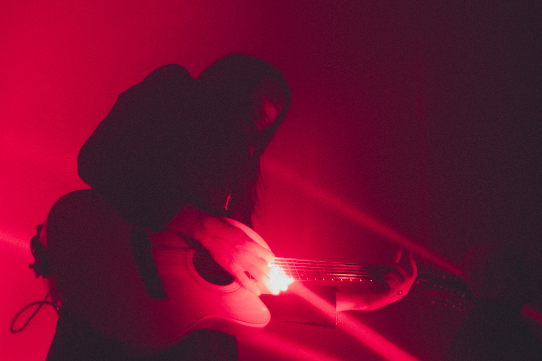 The Sisters of Mercy - All Wires Red