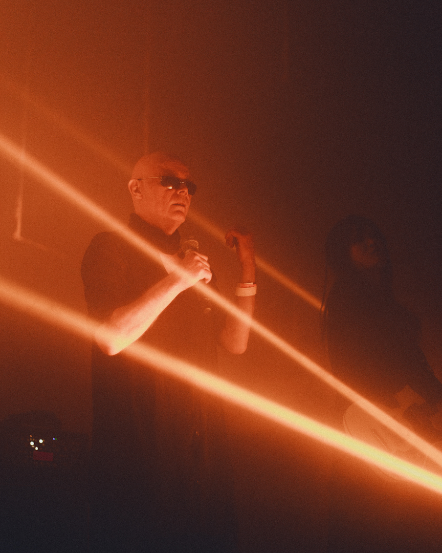 The Sisters of Mercy - All Wires Red