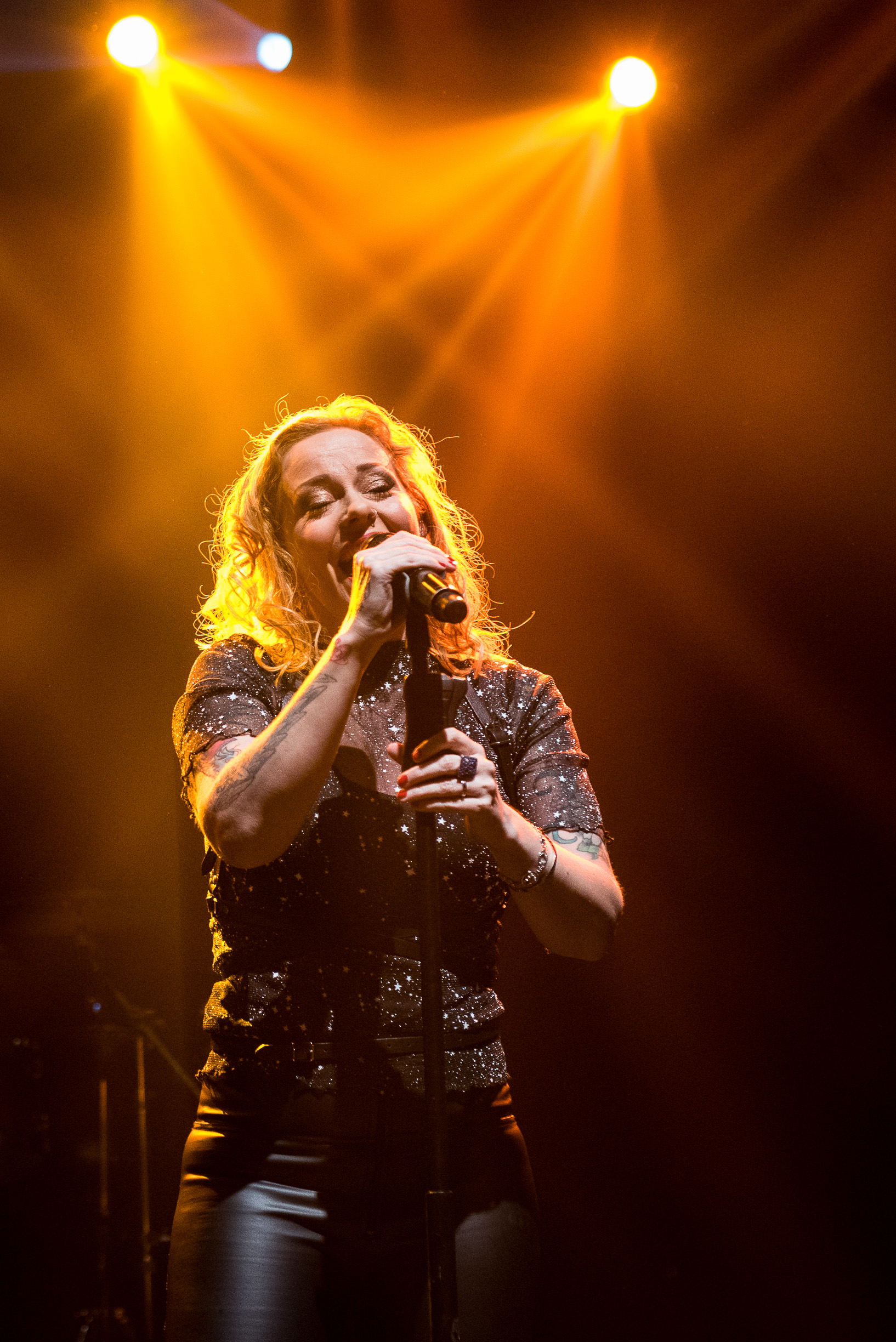 Vuur + Delain  -  19 Mayo 2019