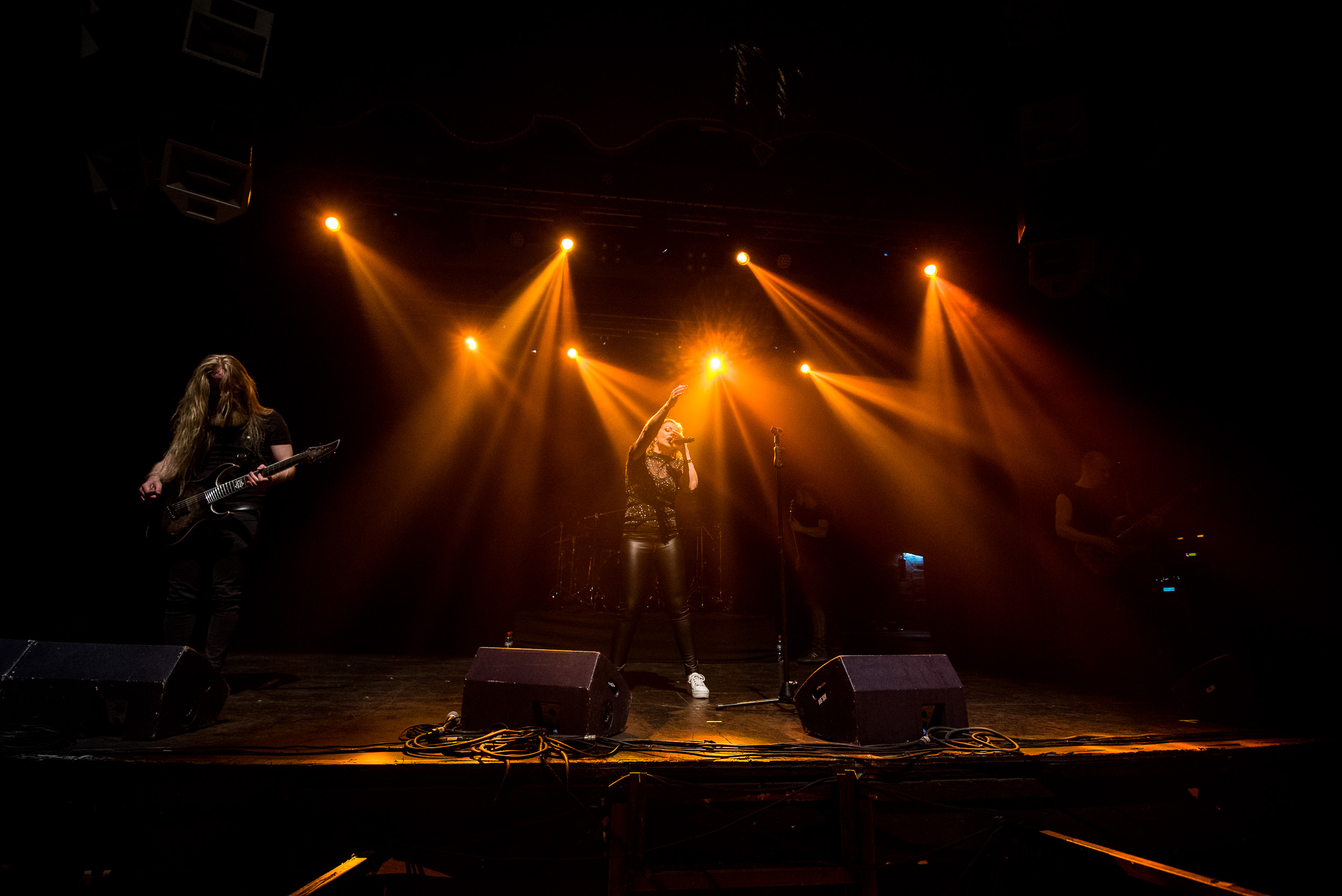 Vuur + Delain  -  19 Mayo 2019