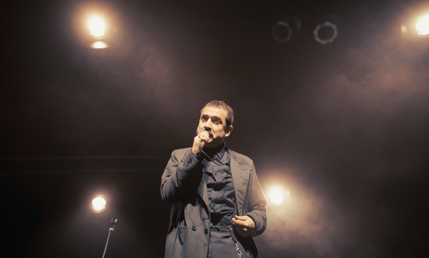 Ángelo Pierattini - Lanzamiento "Sara"