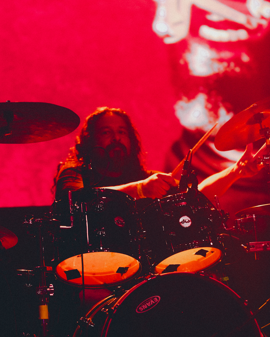 Criminal - 30 años de "Victimized"