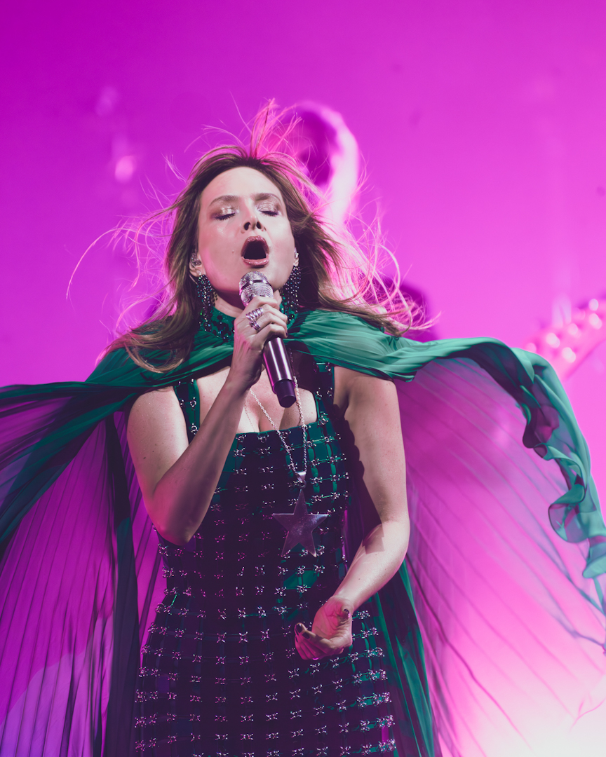 Nicole - Dame Luz Tour