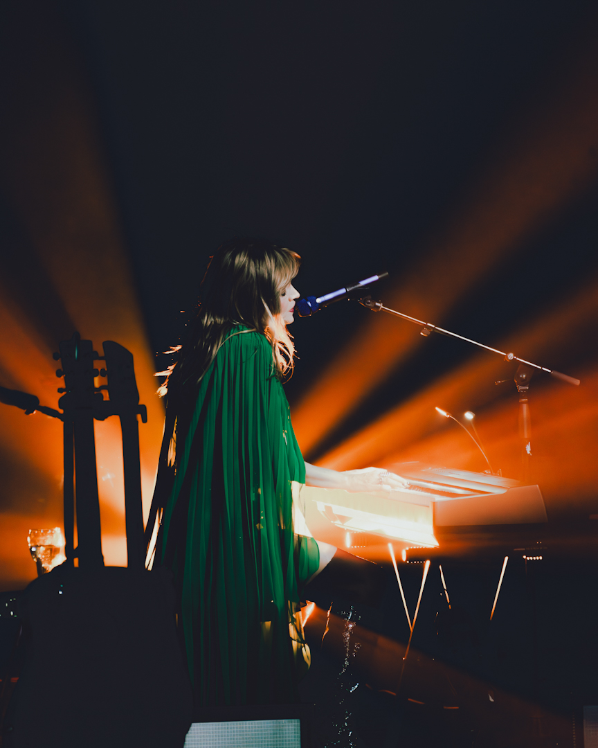 Nicole - Dame Luz Tour