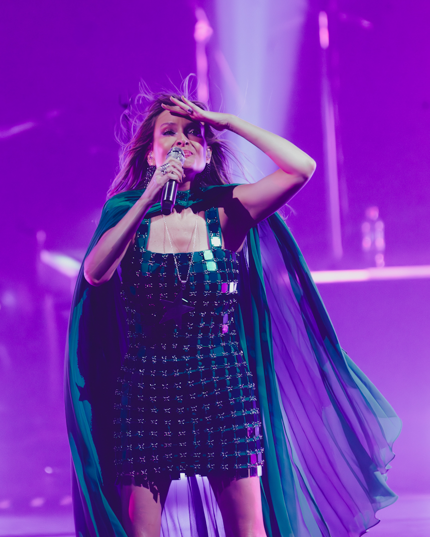 Nicole - Dame Luz Tour