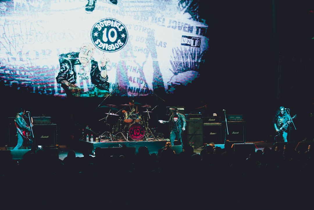 Evaristo Páramos - No Quiero Callarme!