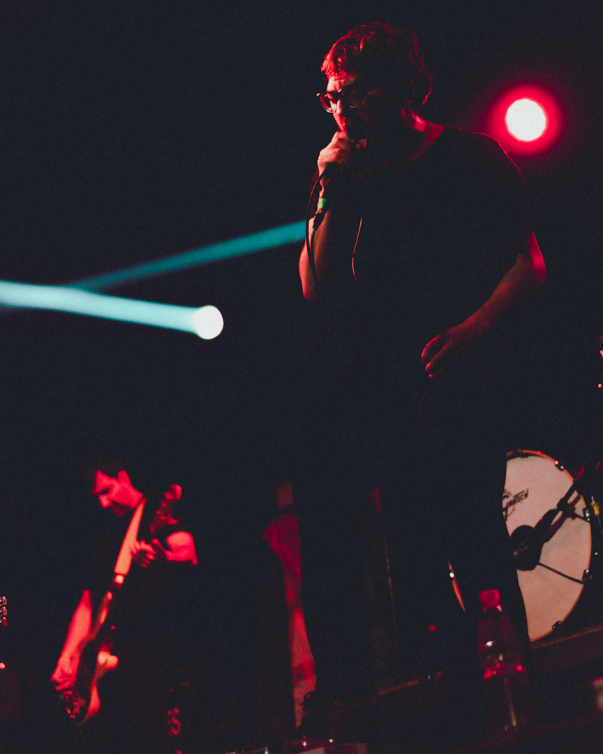 Tenemos Explosivos en Sala Metrónomo