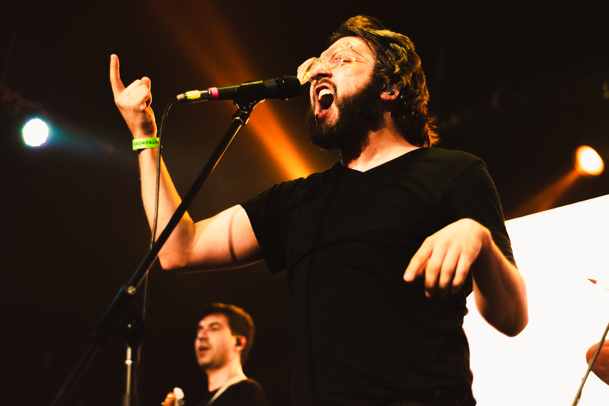 Tenemos Explosivos & Cómo Asesinar a Felipes