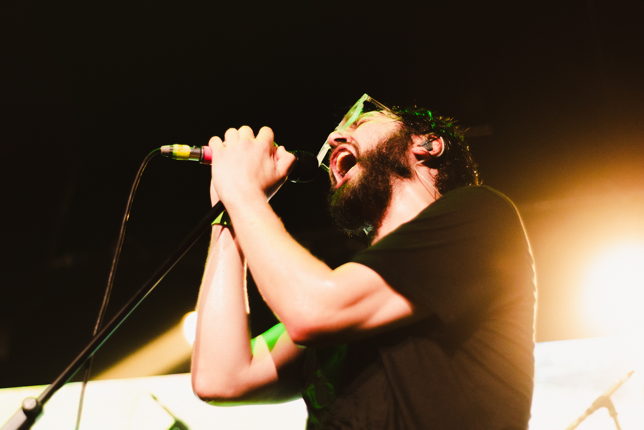 Tenemos Explosivos & Cómo Asesinar a Felipes