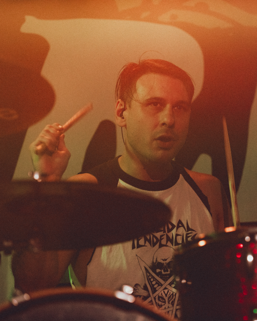 Eterna Inocencia - 2 Noches en Santiago