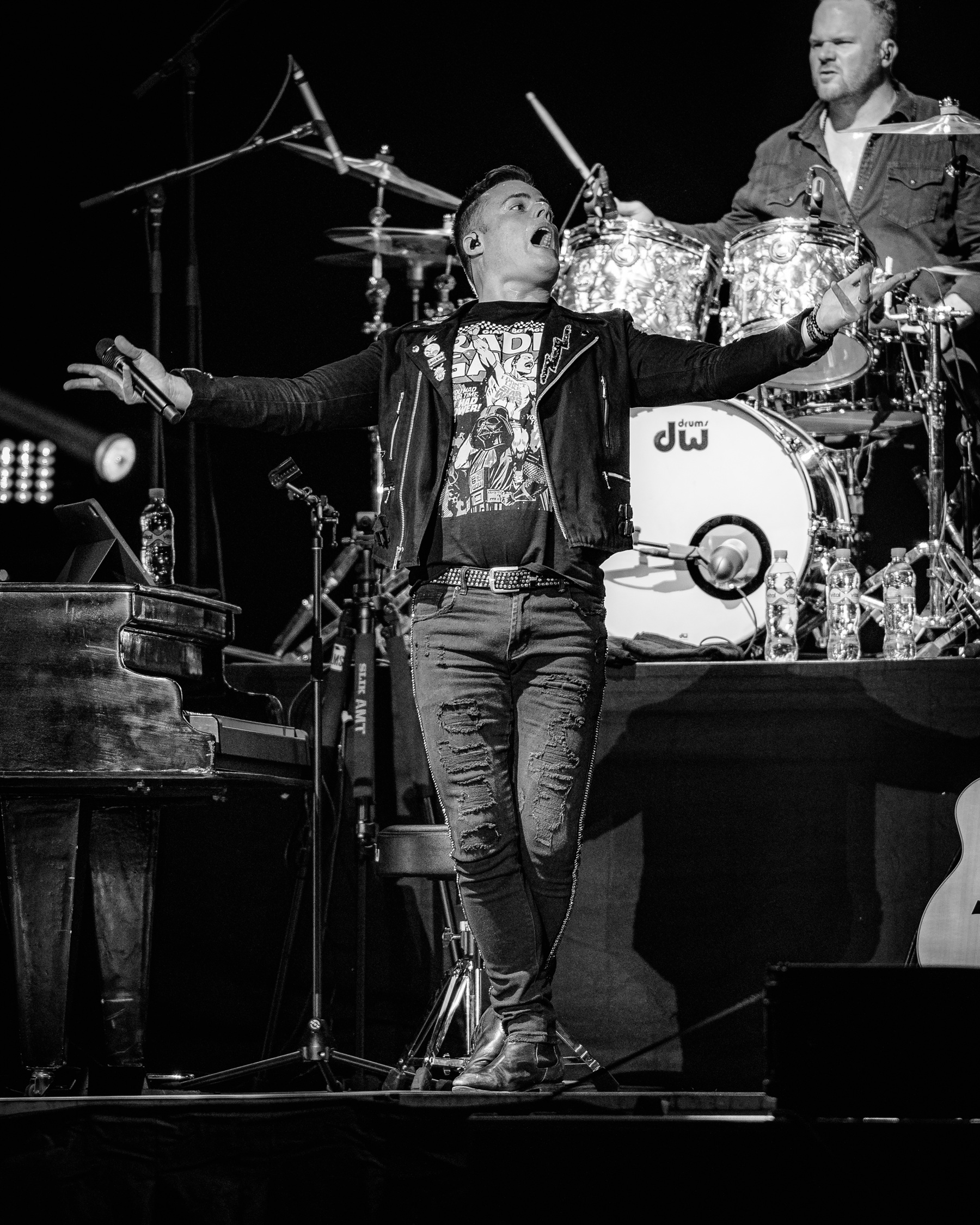 Marc Martel - One Vision of Queen