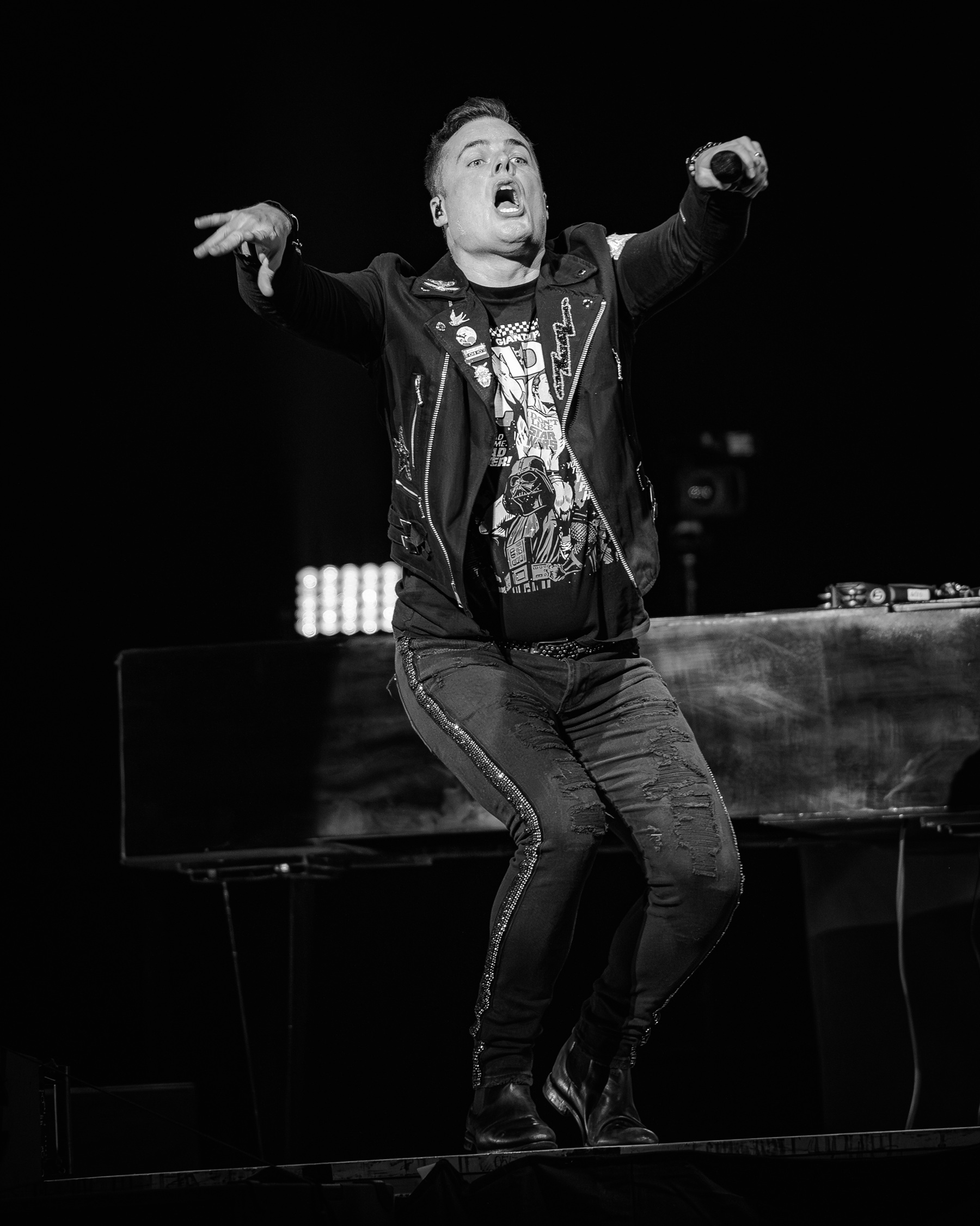 Marc Martel - One Vision of Queen