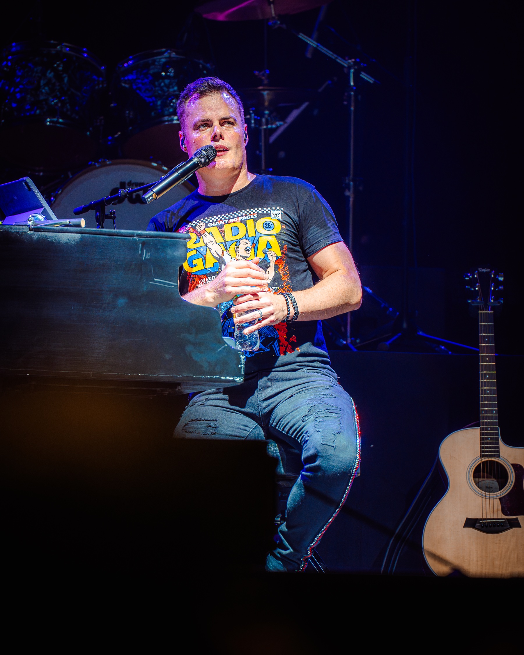 Marc Martel - One Vision of Queen