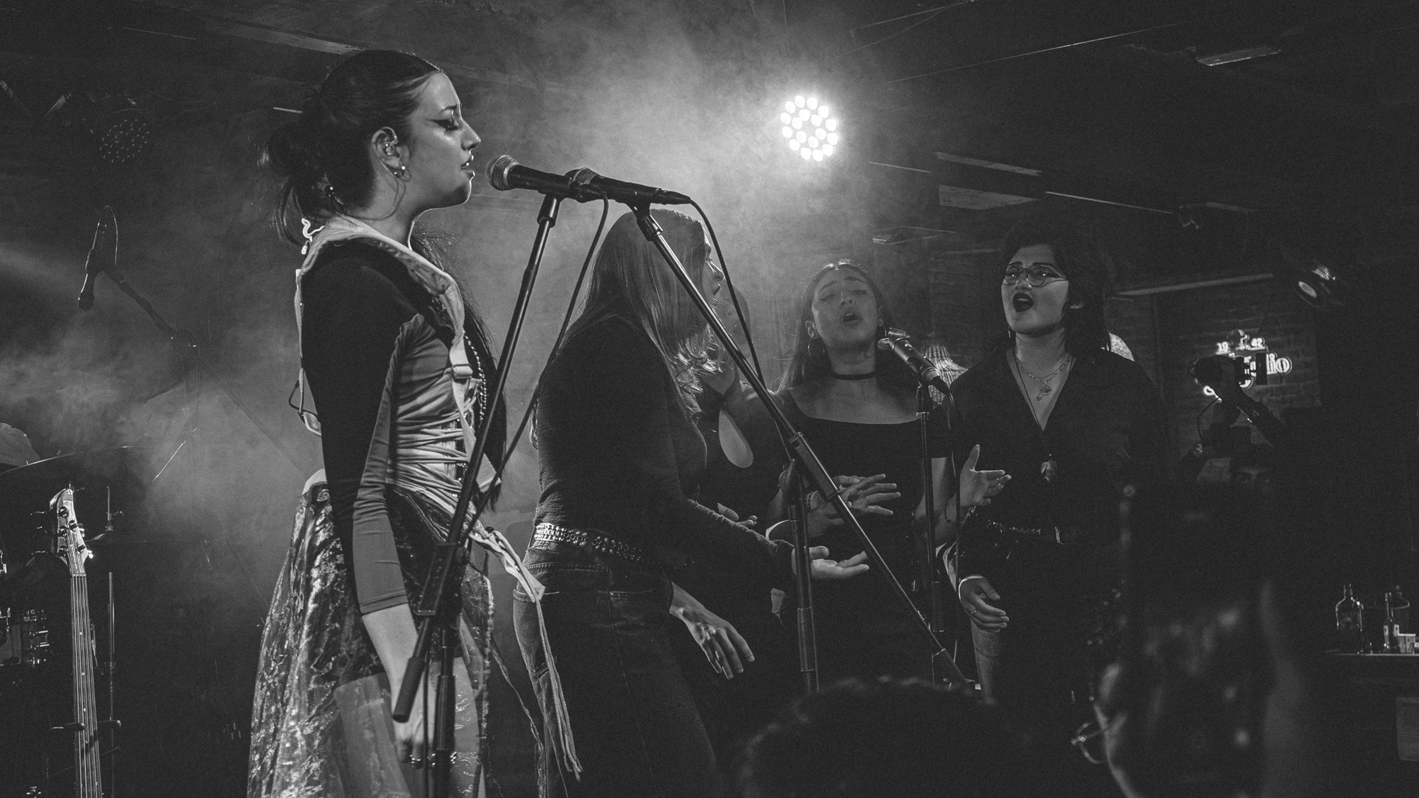 María y los Templos - Lanzamiento ''Fiebre''