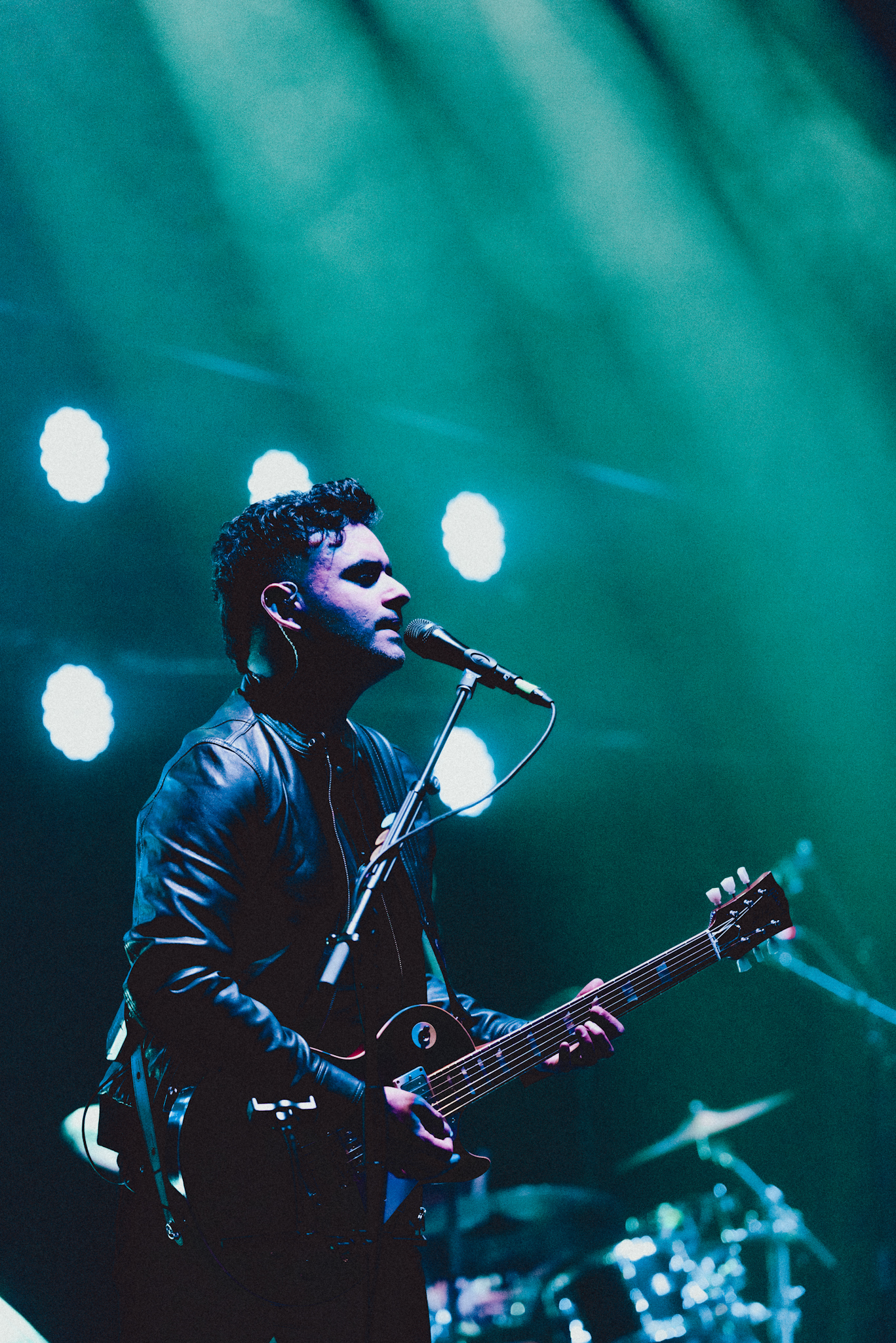 We Are the Grand - Lanzamiento "Corazón Negro"