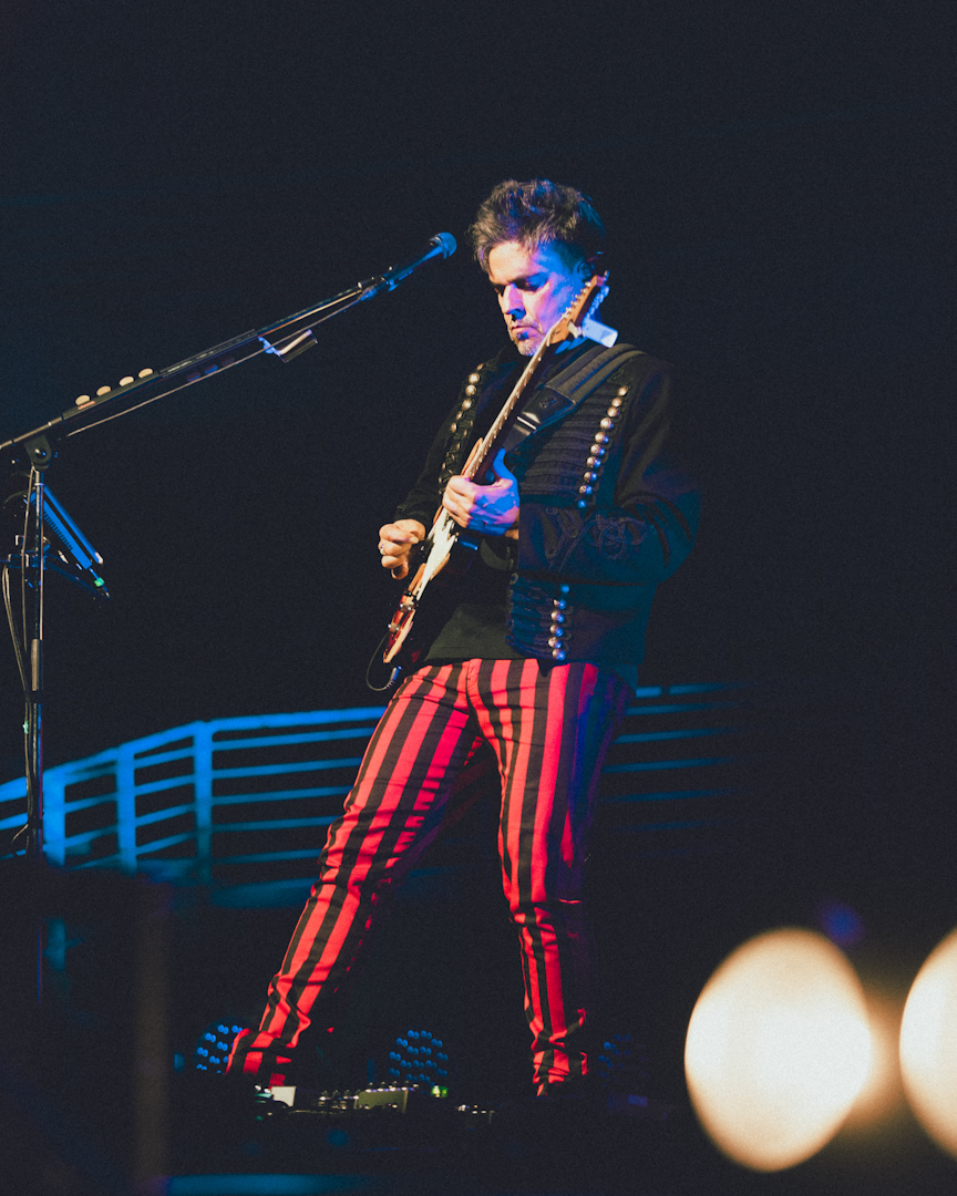 Los Tres - 30 años de ''La Espada & La Pared''