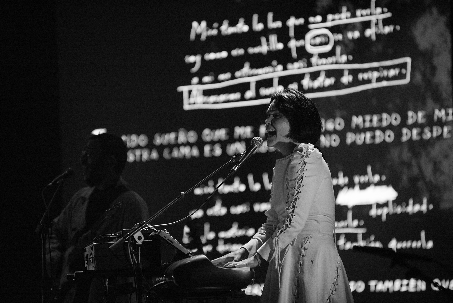 Camila Moreno - Lanzamiento ''La Primera Luz''