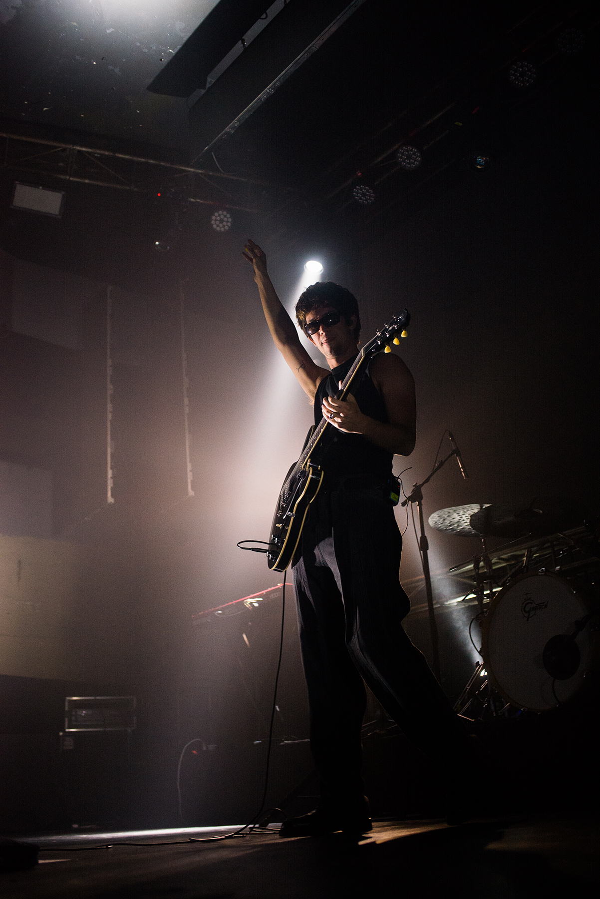 Electrodomésticos - Lanzamiento "Mirar la Luz"