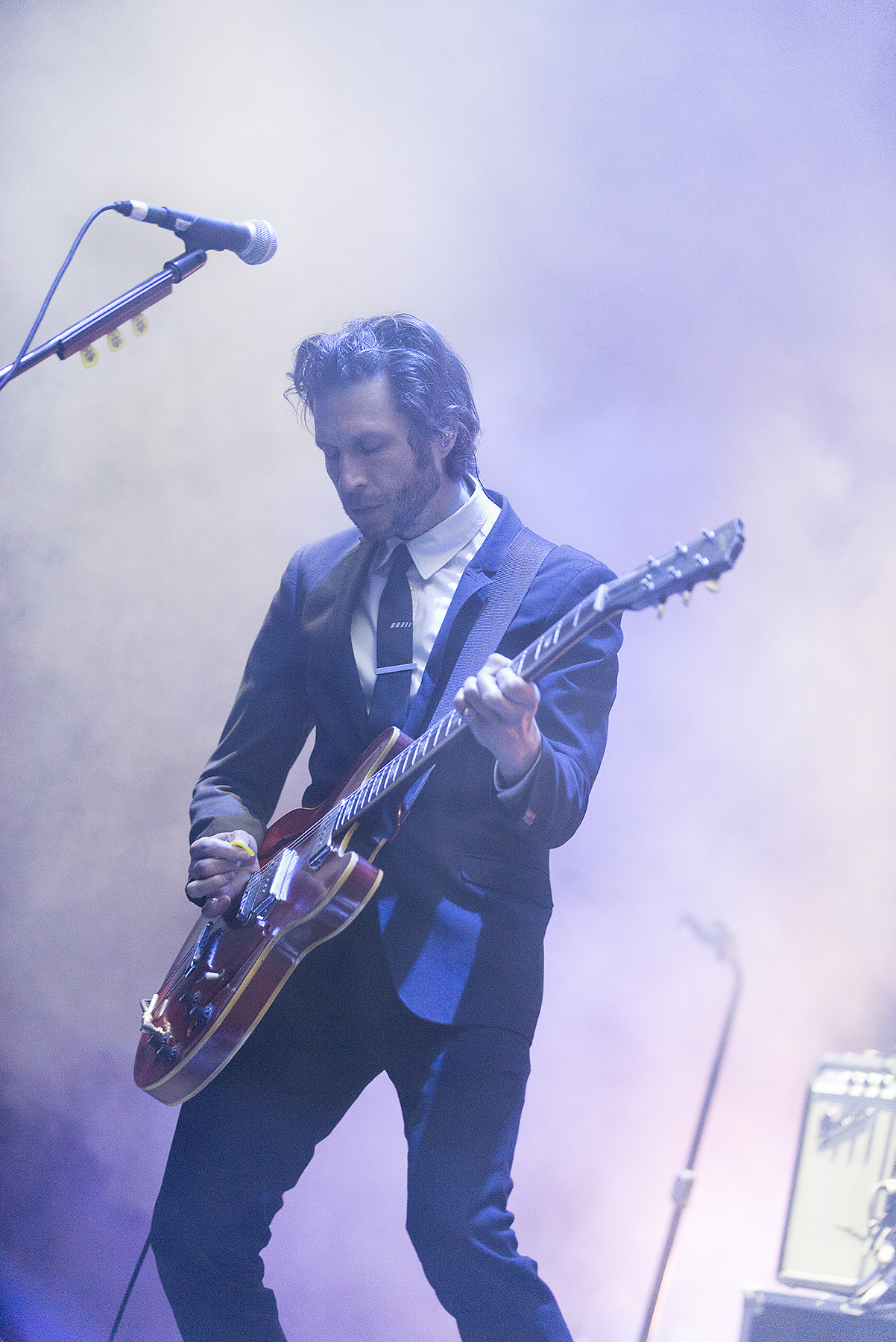 Interpol - "Turn on the Bright Lights" y "Antics"