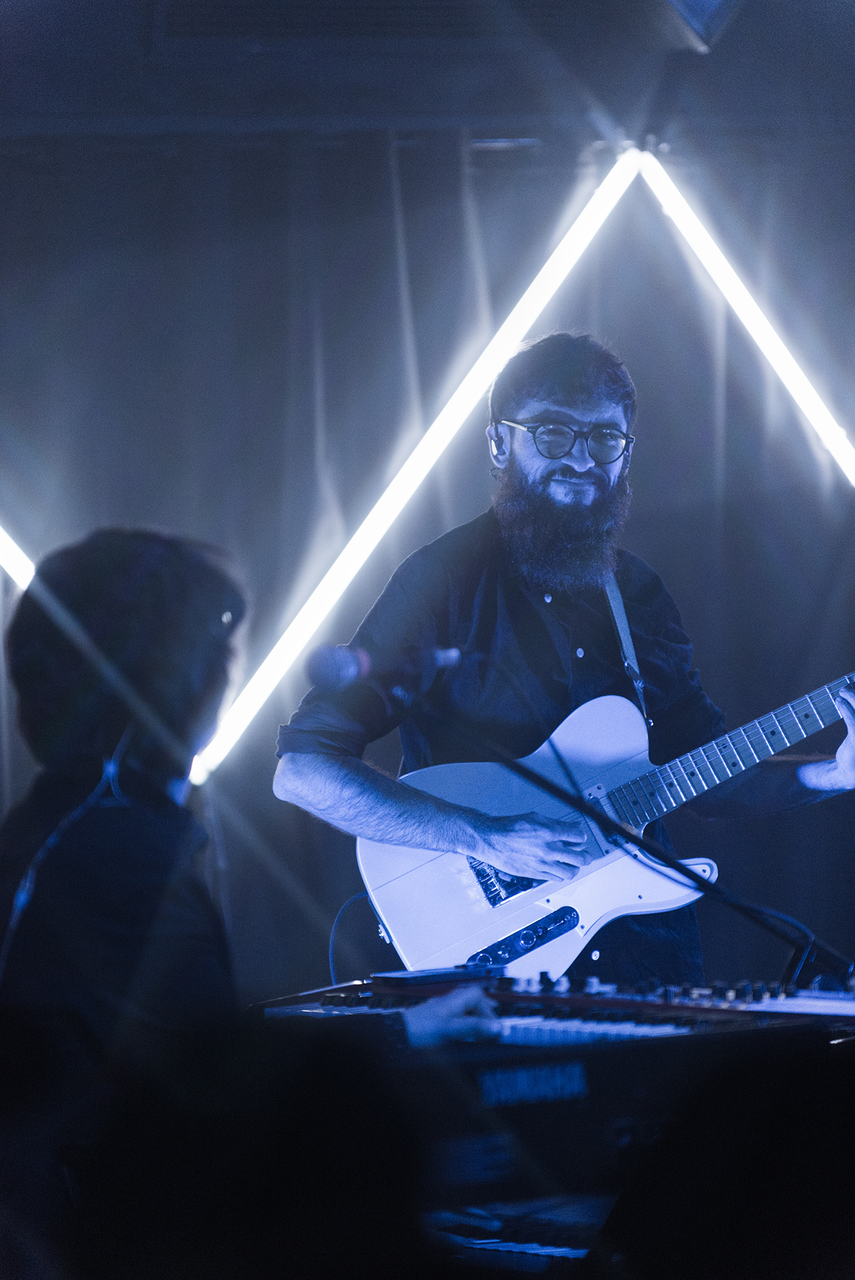 Cordillera - Lanzamiento Álbum Debut