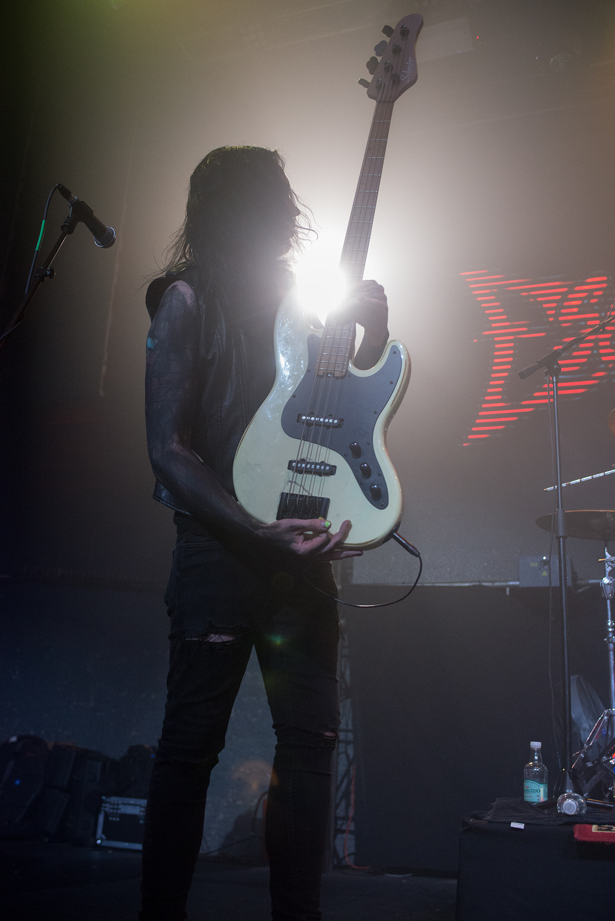 Escape the Fate - This War Is Ours