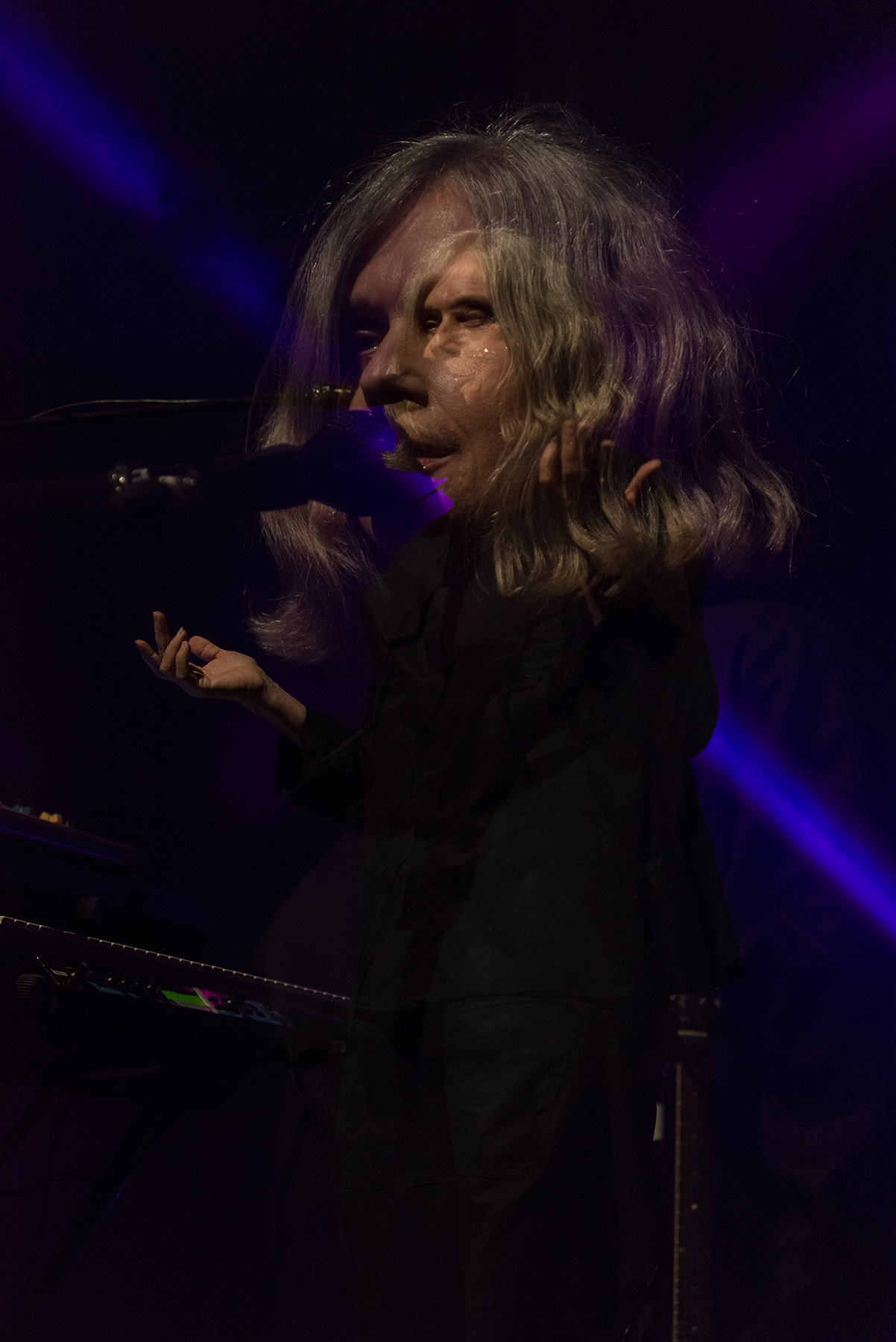 Juana Molina - Adiós Halo de Pe a Pa