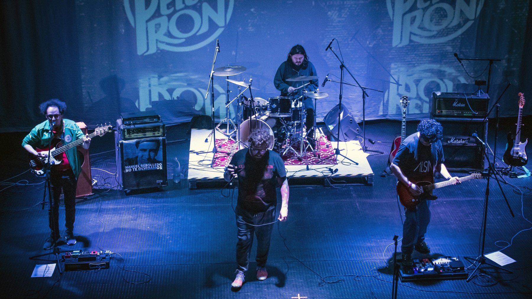 Peter Ron y Ecosidio - Teatro Dante