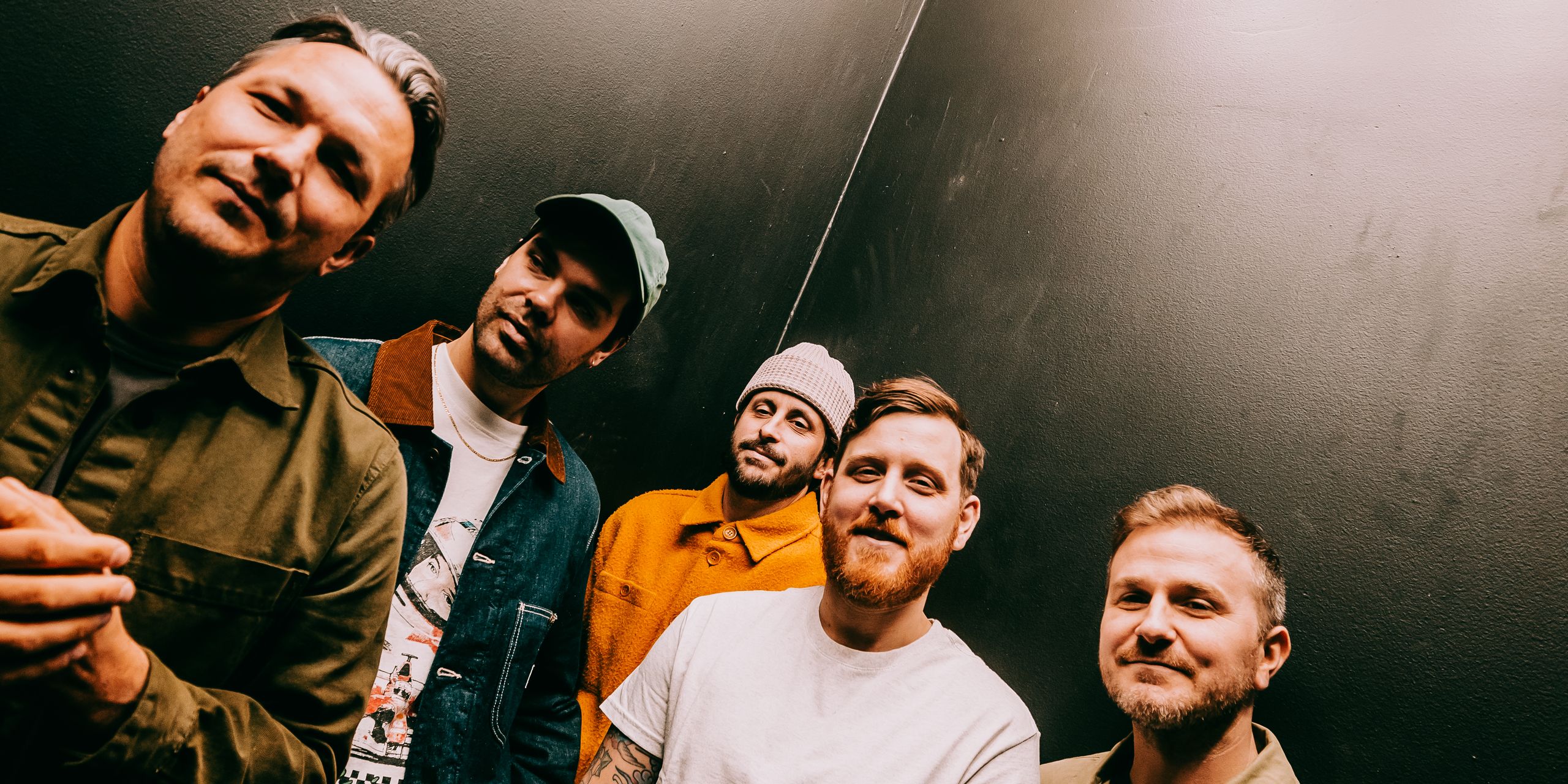 Balance & Composure: ''Siempre tratamos de encontrar respuestas a preguntas que no la tienen''
