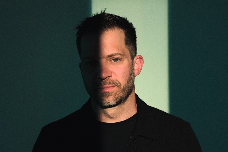 Paaris presenta su álbum "Sic Parvis Magna"