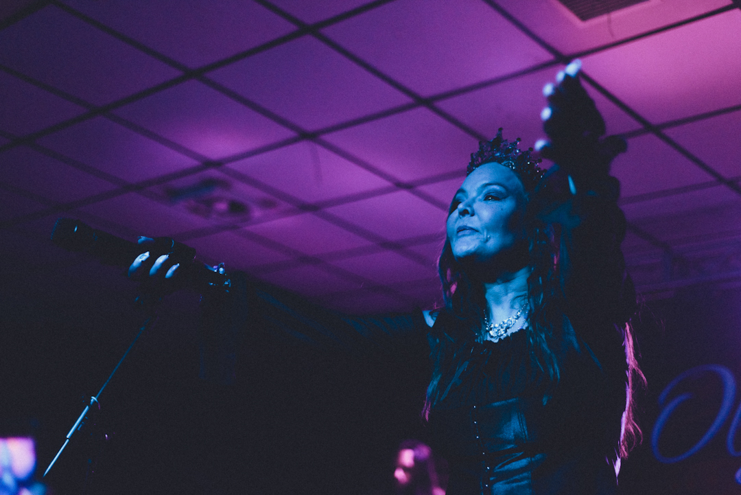 Anette Olzon: Brillando despu�s de la tormenta