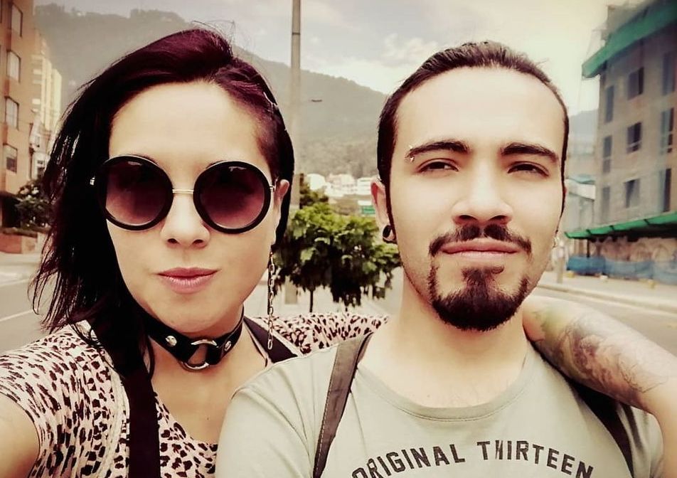 XinniX ofrece su canción Quédate 